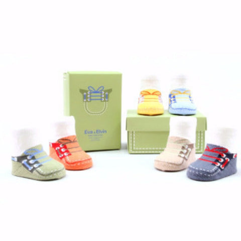 Six pack Newborn/Infant non skid Shoes Socks
