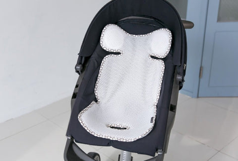 Agibaby Q 3D Air Mesh Basic Cool Seat Liner - White Dottie